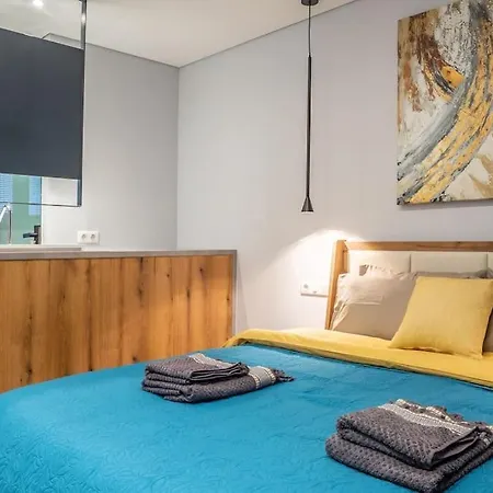 Apartment Elegant And Stylish Loft In The Heart Of Athens